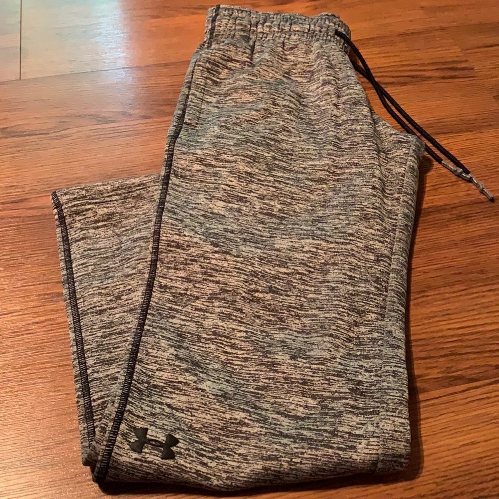 Under Armour Size XS Black/Grey sweatpants